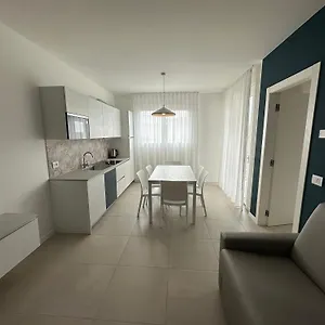 Apartman Woody Charming - Agenzia Cocal, Caorle